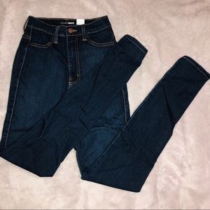 HIGH WAISTED FASHIONNOVA JEANS